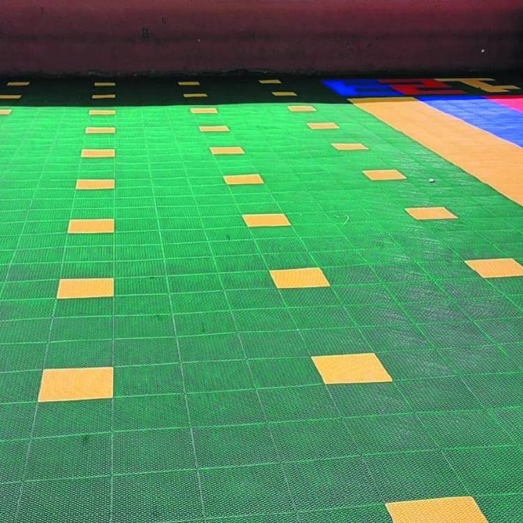 海尼供應PVC防滑保護墊 室外籃球運動場 懸浮拼接地板墊