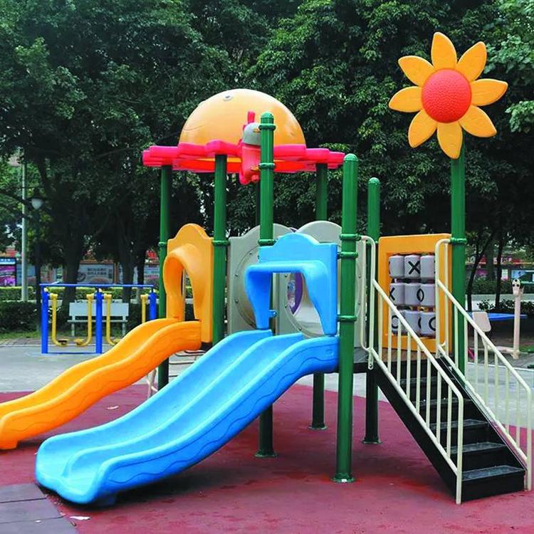 景點戶外兒童大型實木滑梯 規(guī)格600*600*420CM 樂園拓展設備